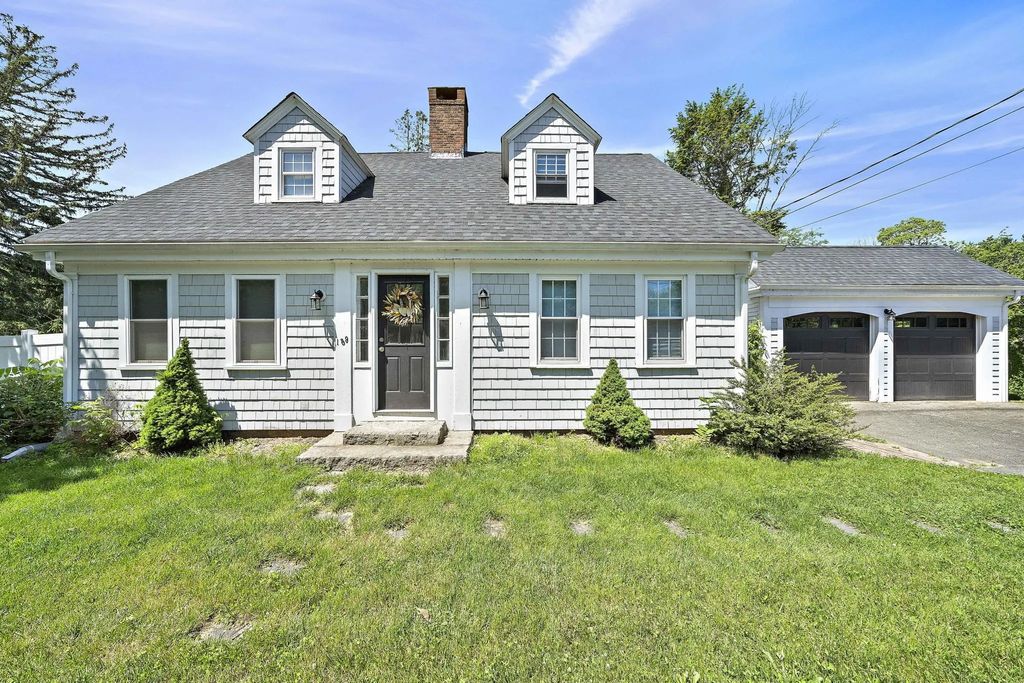 139 Washington Street, East Bridgewater