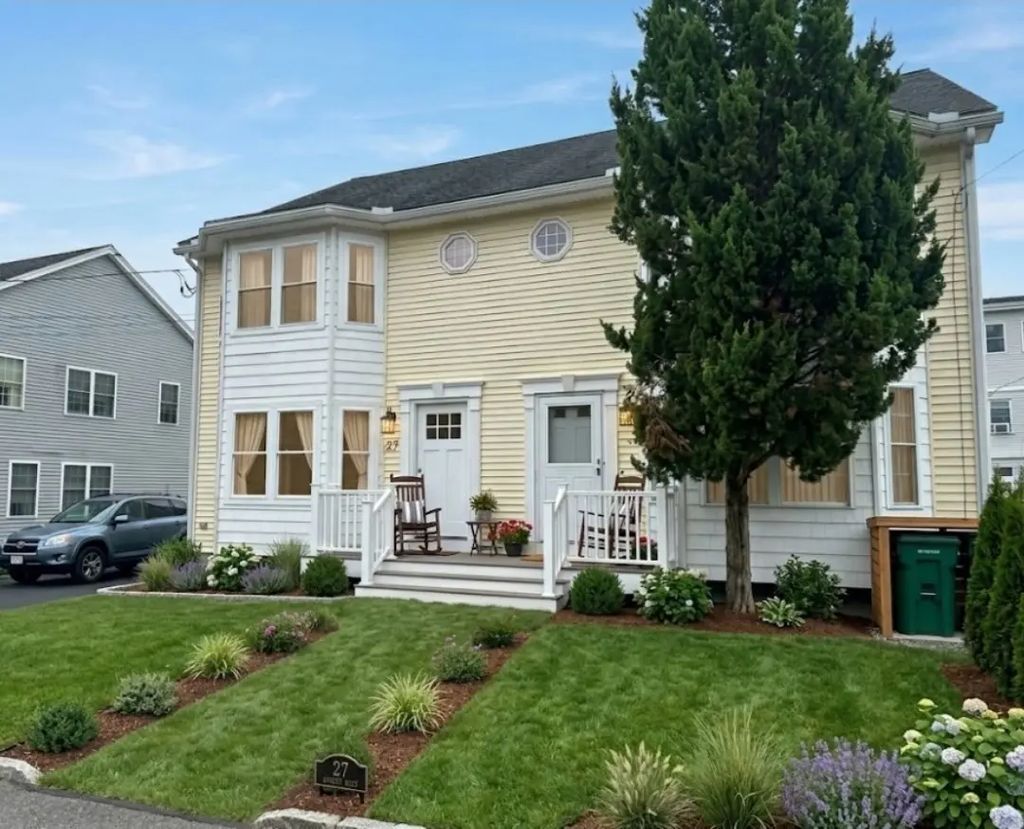 11 Maitland Ave, Lowell