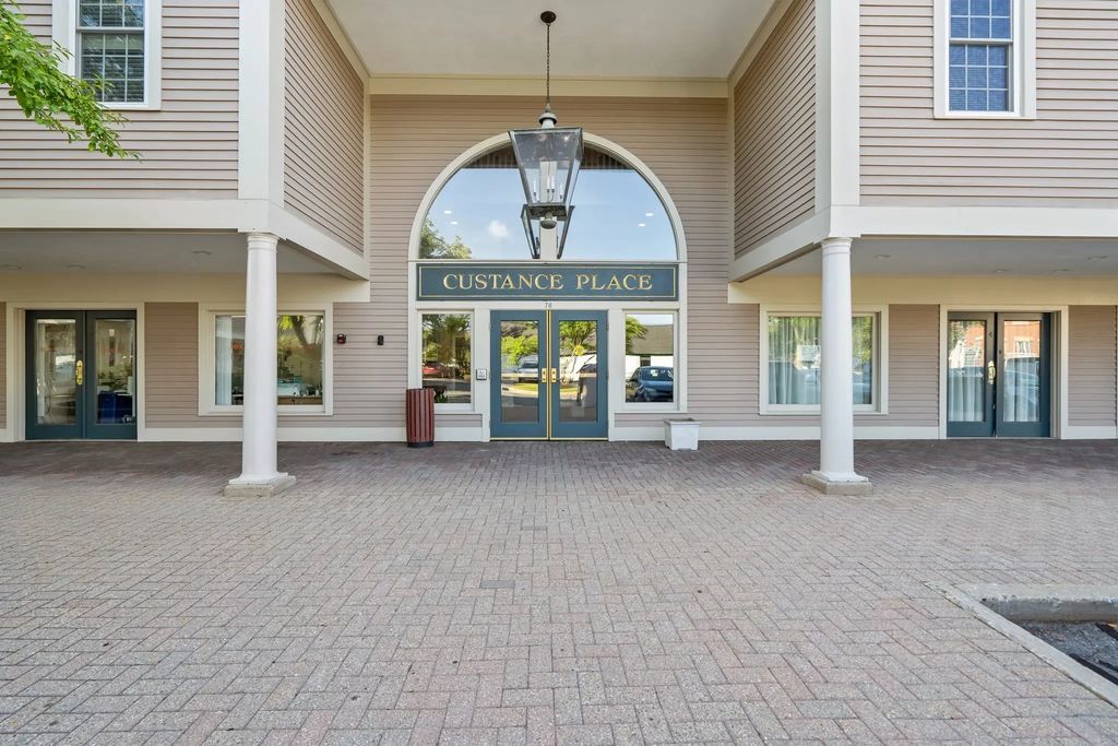 76 Bedford St #35 & 37, Lexington