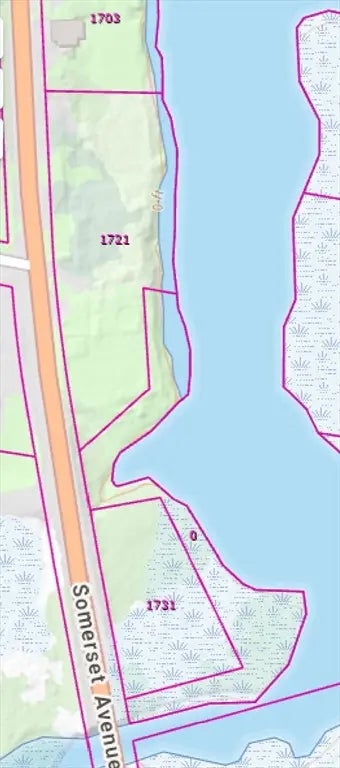 1731 Somerset Ave, Dighton