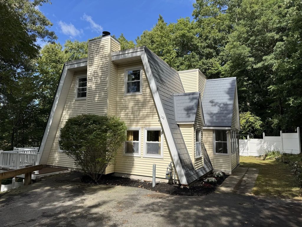 121 Copperfield Rd, Worcester