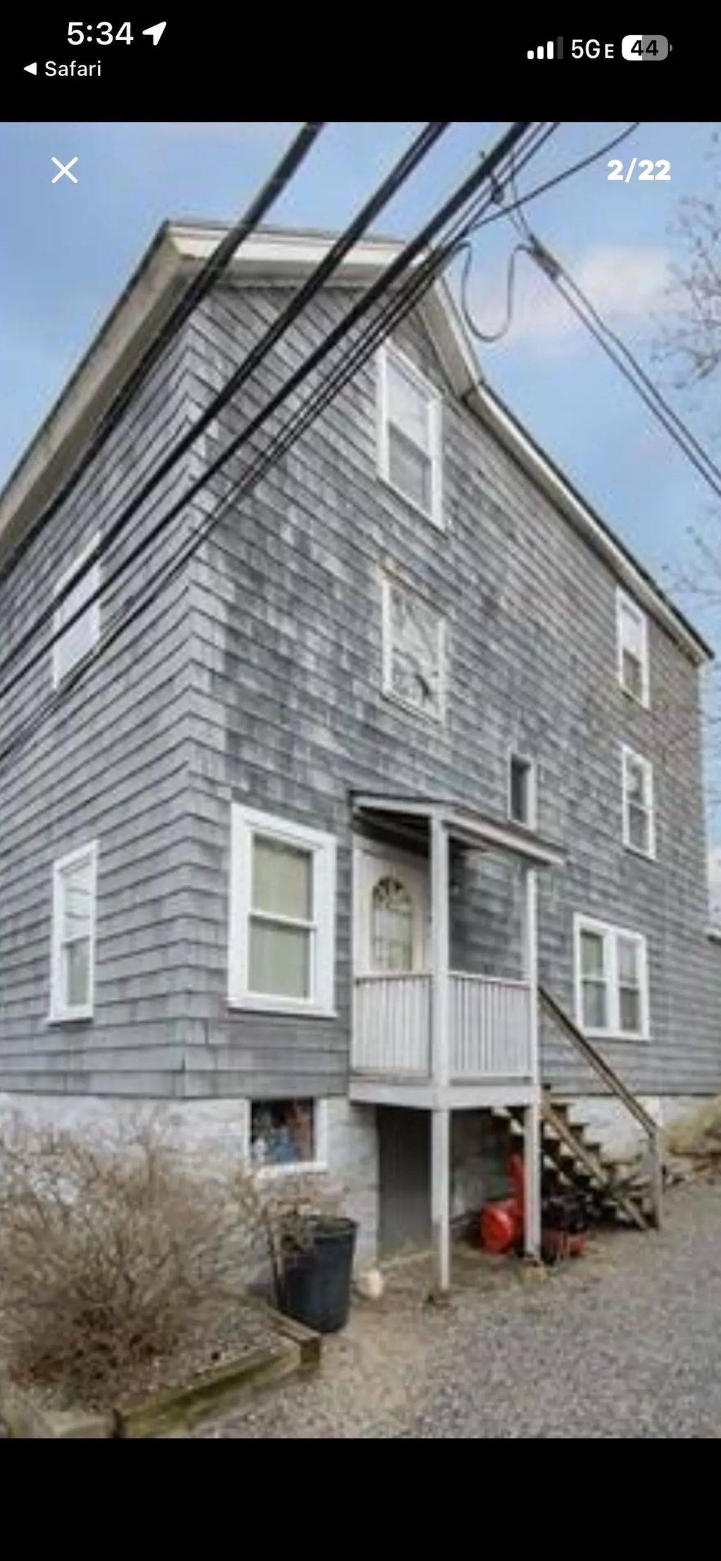 14 Central Ct, Beverly