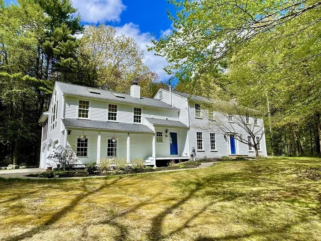 114 Hunters Ridge Rd, Concord