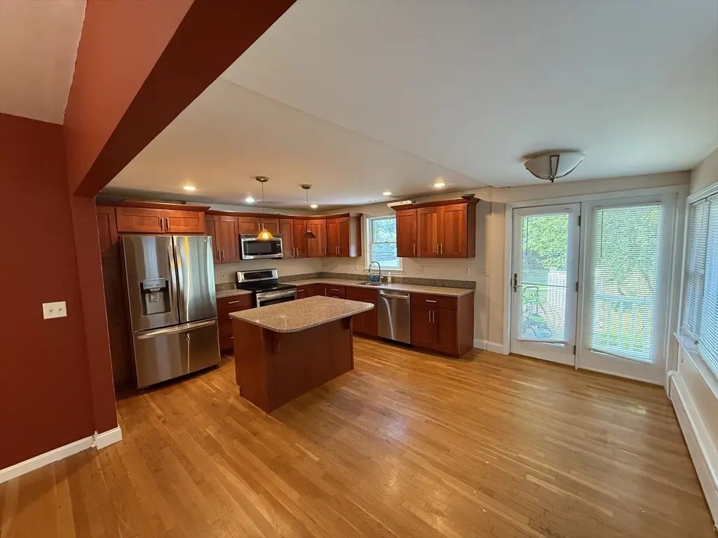 74 Campbell #74, Woburn