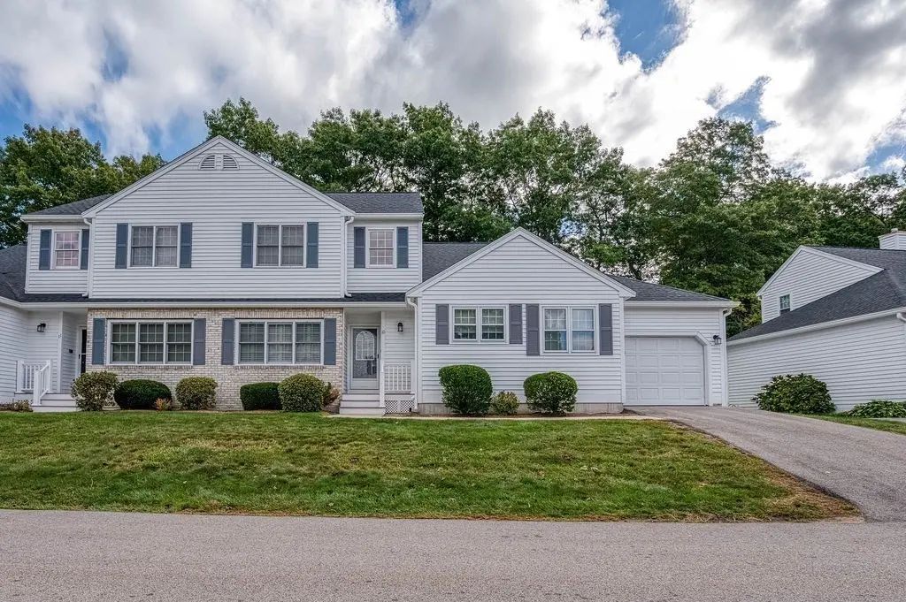 10 Crab Apple Lane #10, Franklin