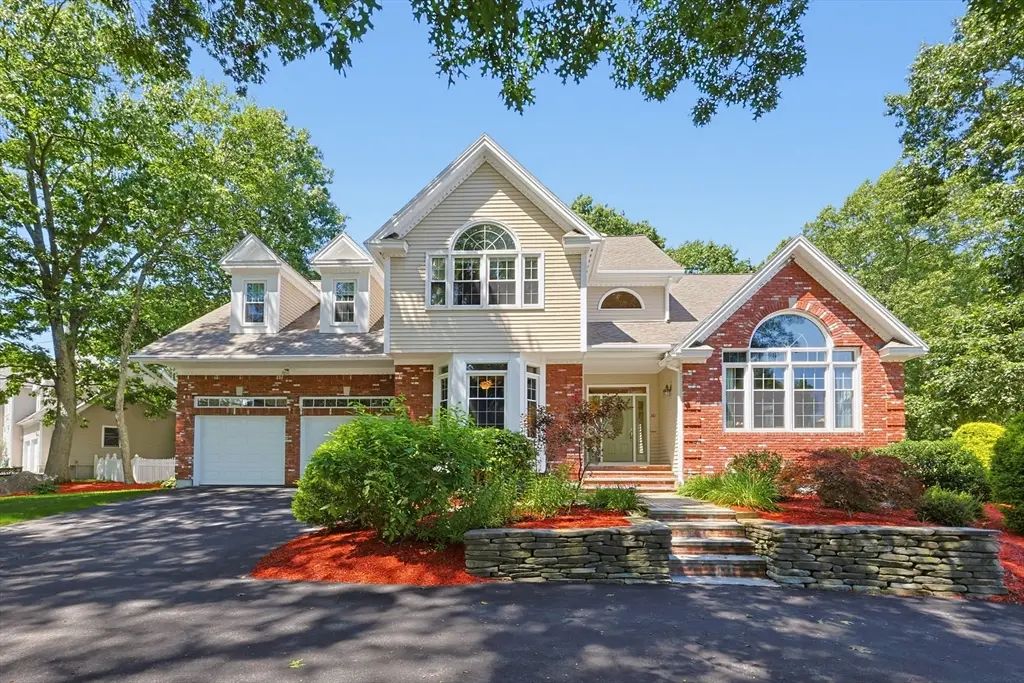 30 Rossi Ln, Ashland