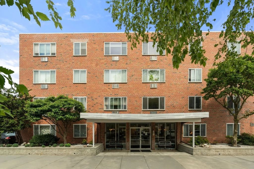 50 Green Street #401, Brookline