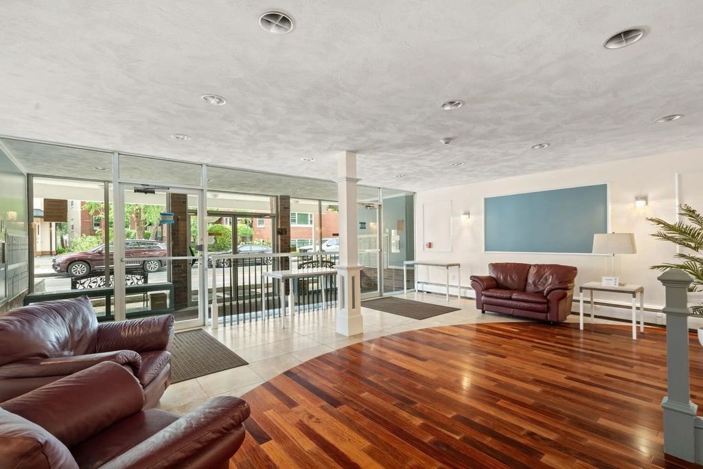 50 Green Street #401, Brookline