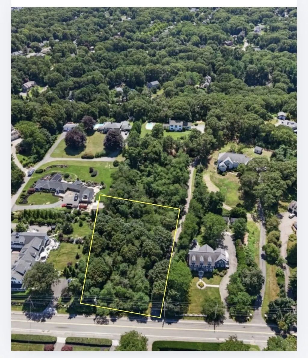 75 Warren Ave, Plymouth