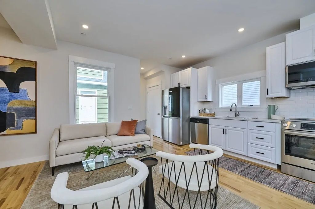 17 Macarthur Street #2, Somerville