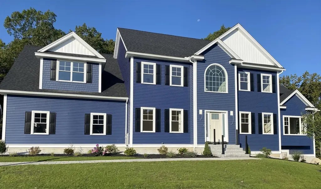 16 St Paul Lane #lot 20, Westford