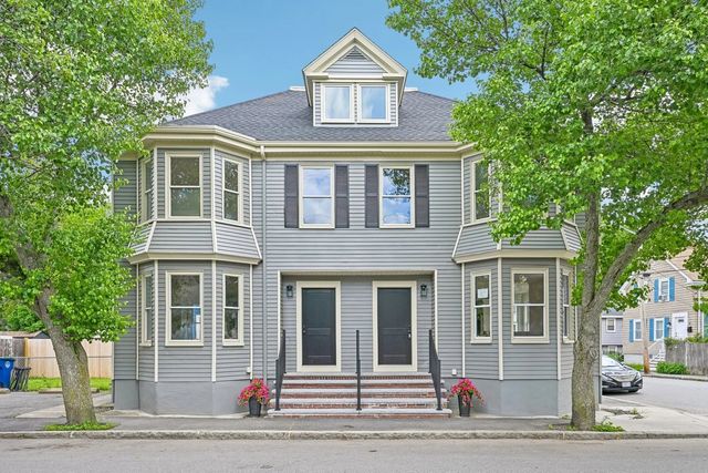 18 Balcomb Street, Salem