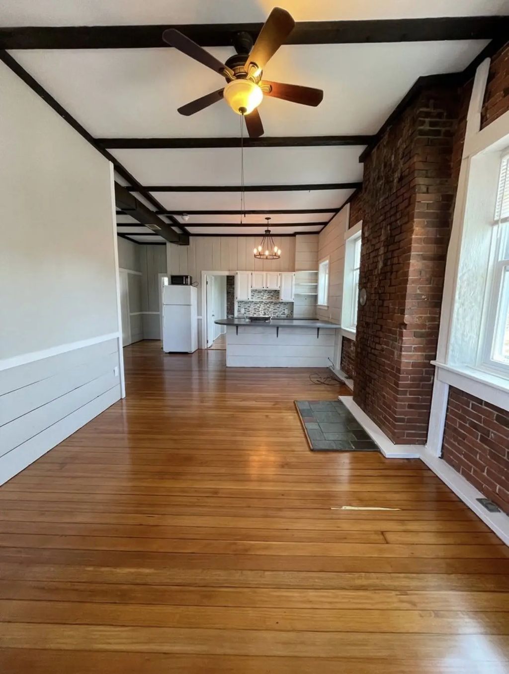 85-89 Cabot St ##5, Beverly