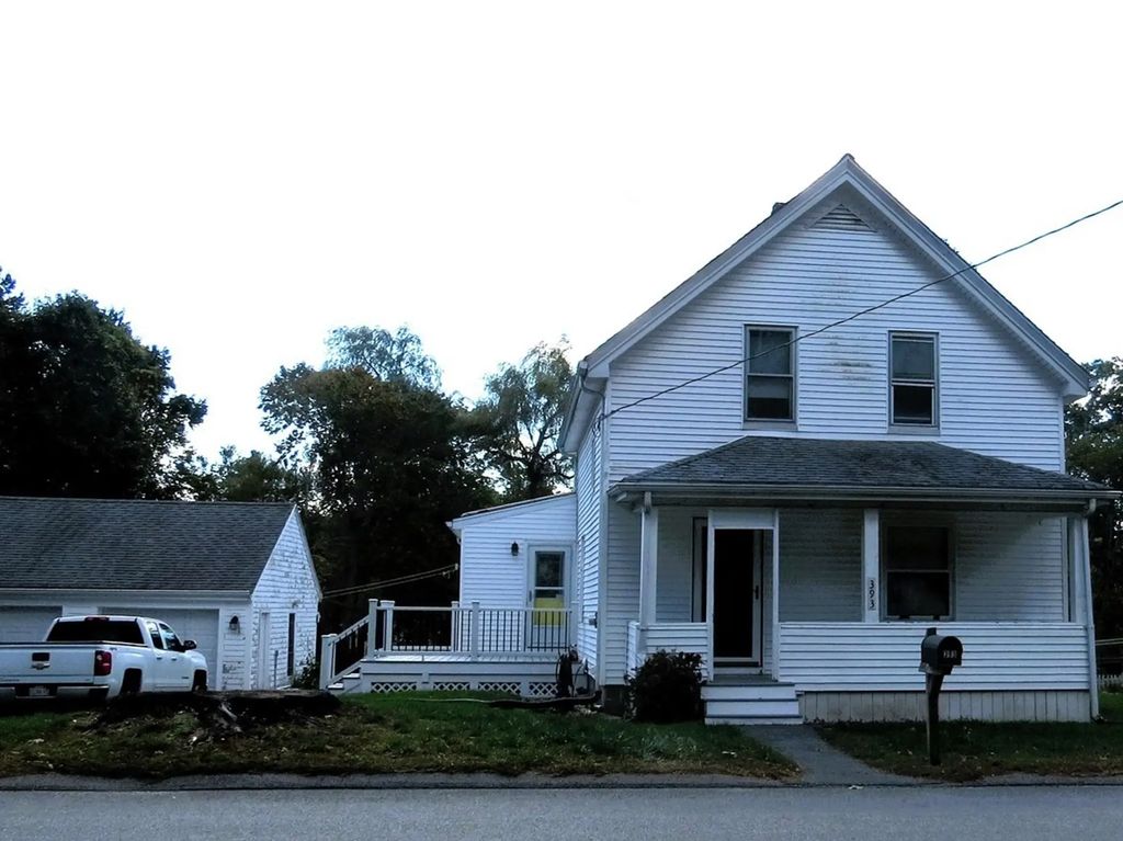 393 Purchase St, Easton