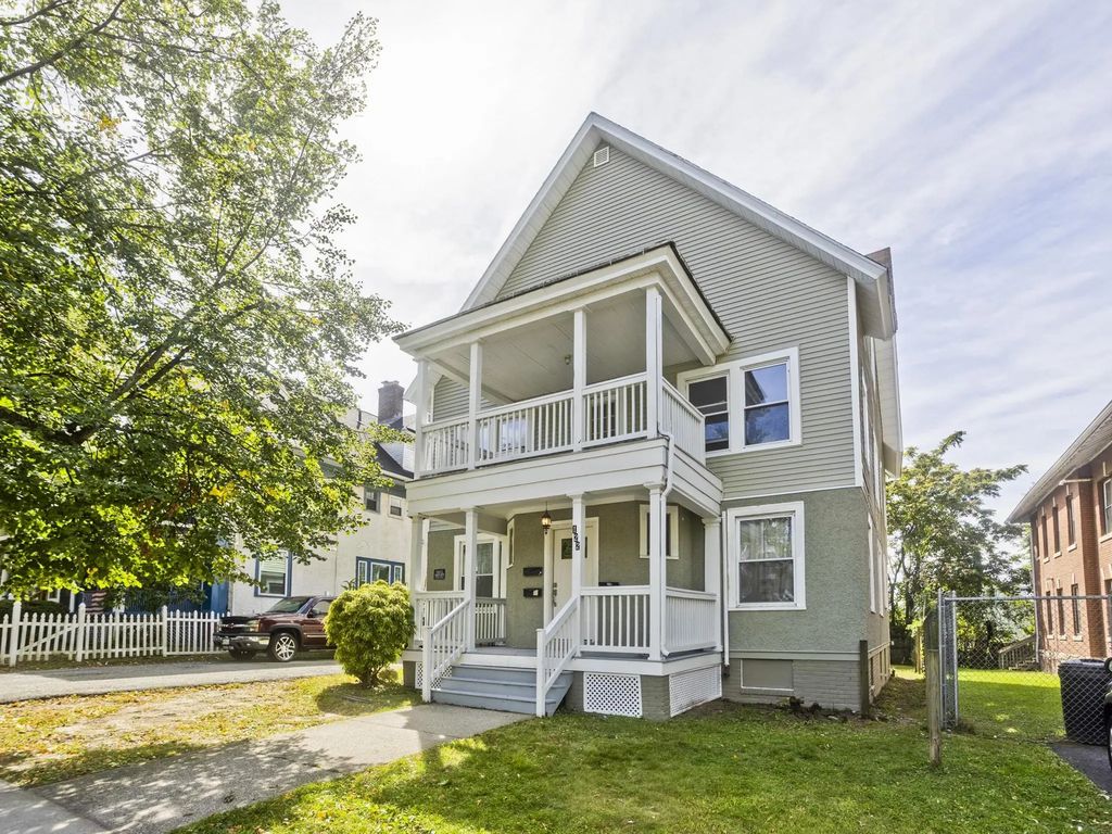 122 Fort Pleasant Ave, Springfield