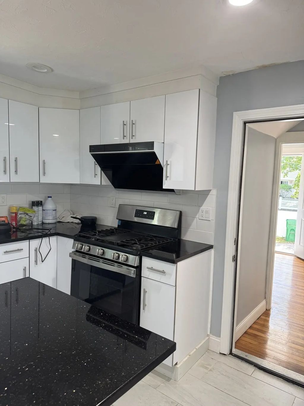 415 Parker St #1, Newton