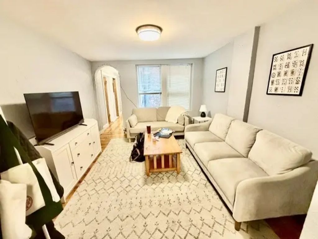 109 Salem #2, Boston