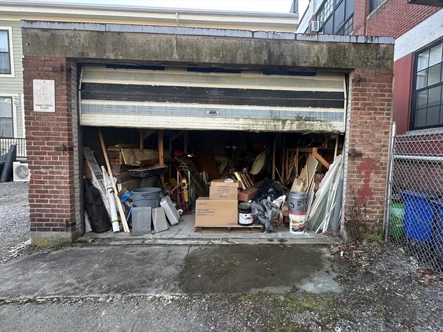 57 Cornwall St, Boston