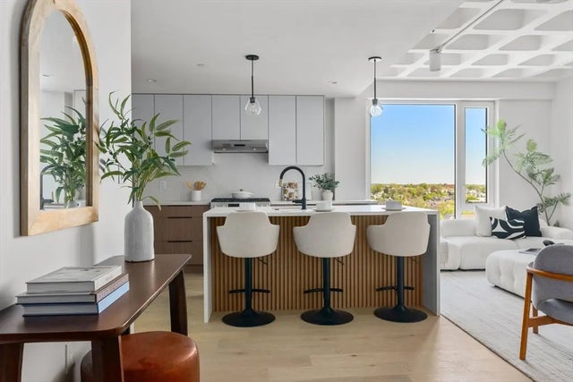 125 Lowell Street #202, Somerville