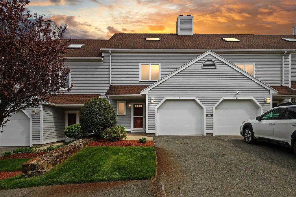 19 Olde Village Drive #1603, Salem