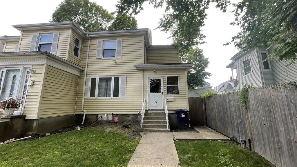 13 Whitman St #b, Boston