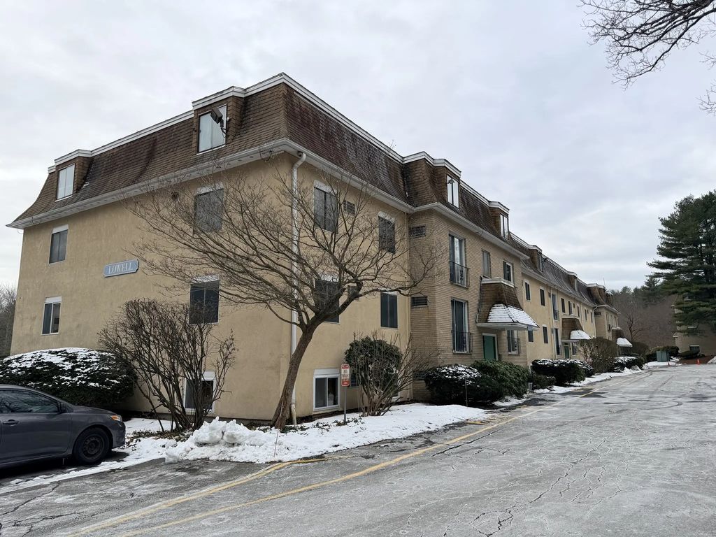 232 Swanson Rd #631, Boxborough