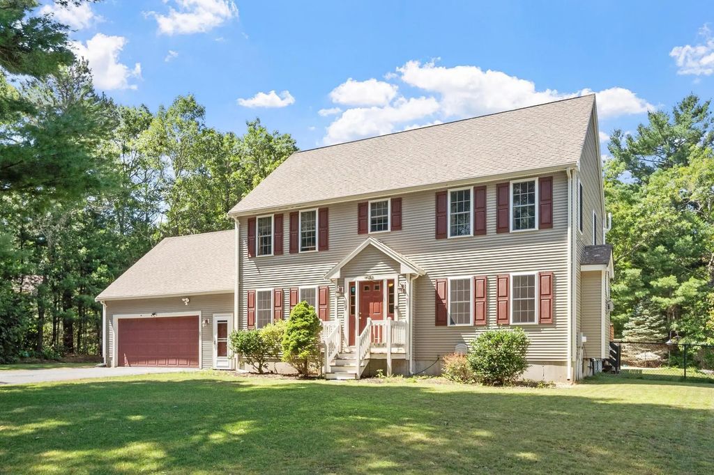 23 Black Cat Rd, Plymouth