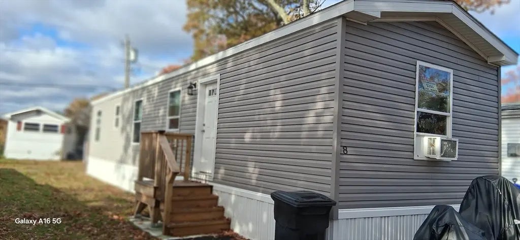 8 Mayflower Ave #1, Taunton