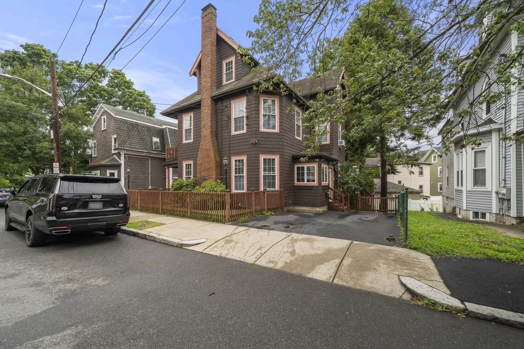 16-18 Kernwood St, Malden