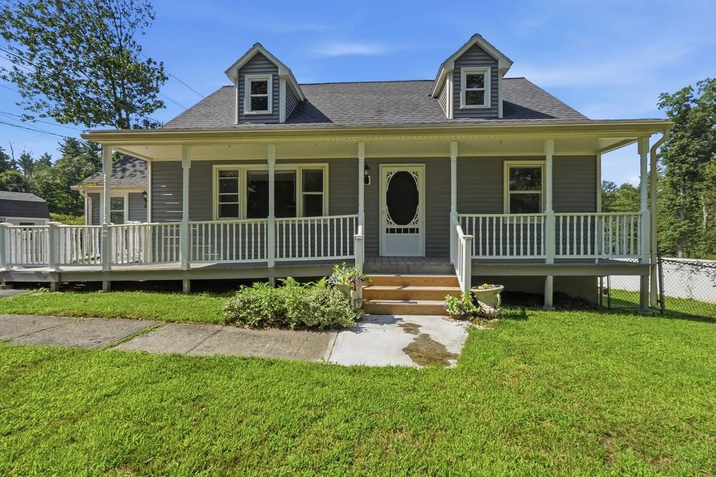 2324 Main St, Lancaster
