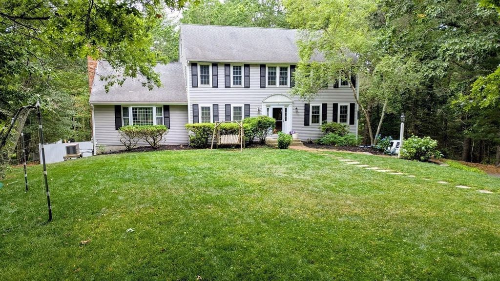 7 Tinkers Ledge Rd, Duxbury