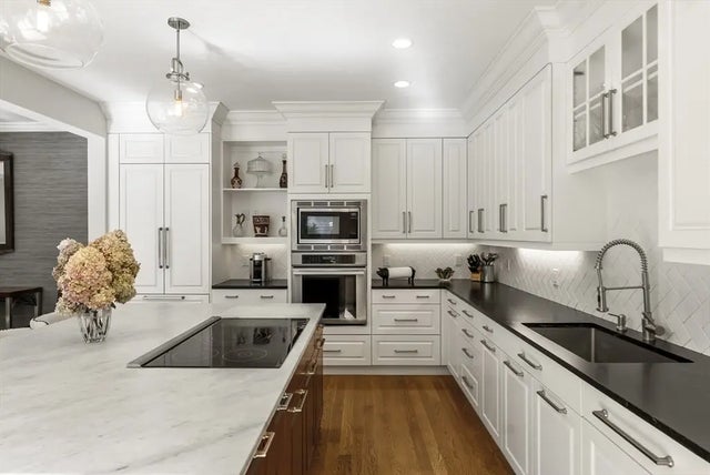 17 Cupola Ln #17, Plymouth