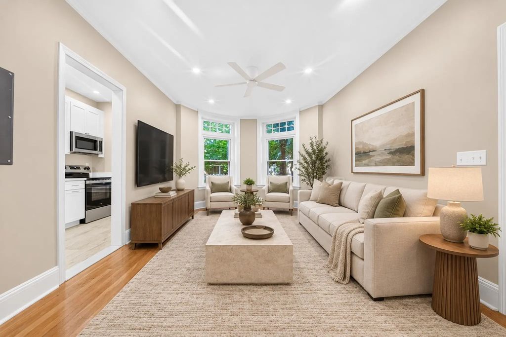 34 Winchester St #1, Brookline