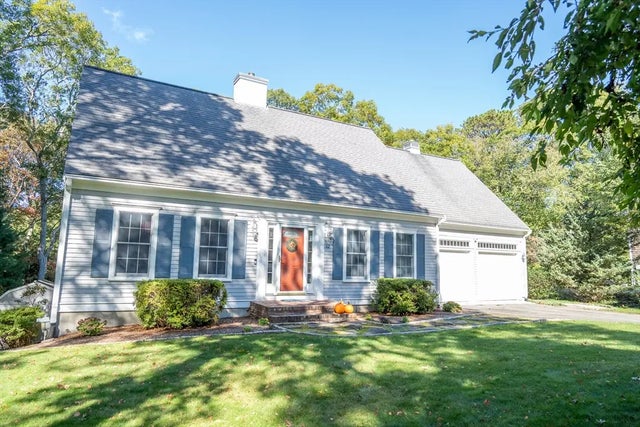 62 Three Ponds Dr, Barnstable