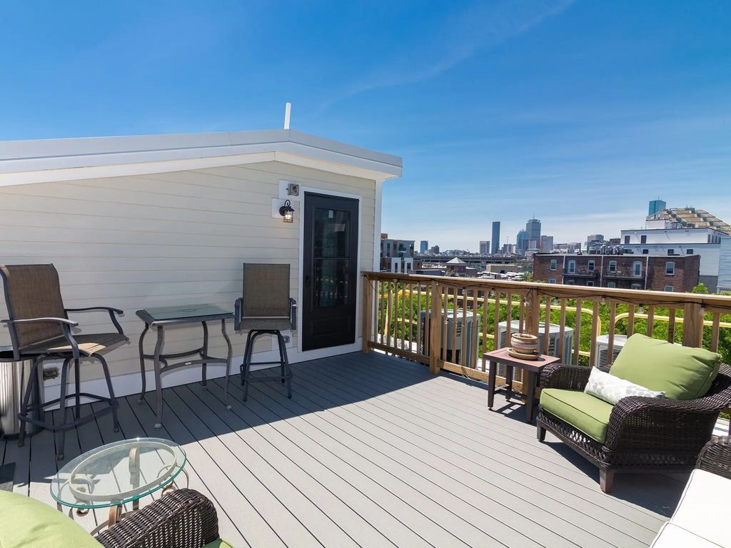 88 B St #301, Boston