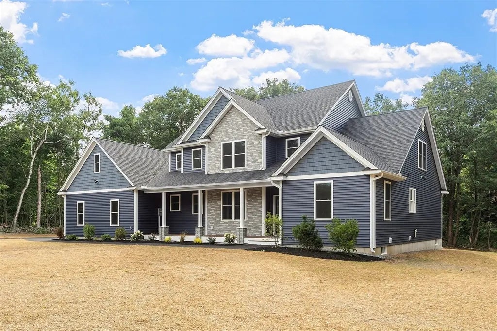 62 Bolton Rd #oakmont, Westminster