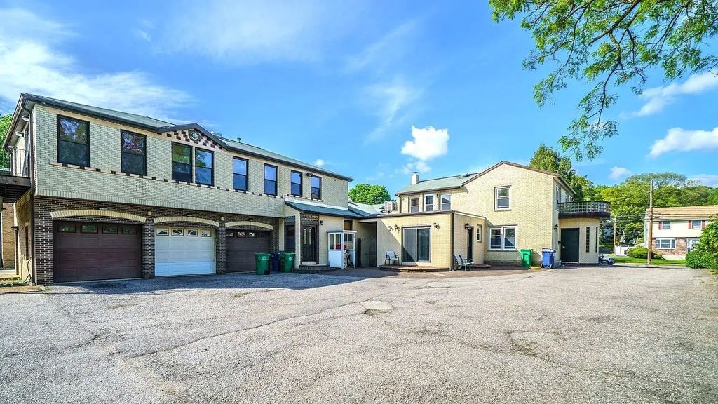 298 River Street #1, Newton
