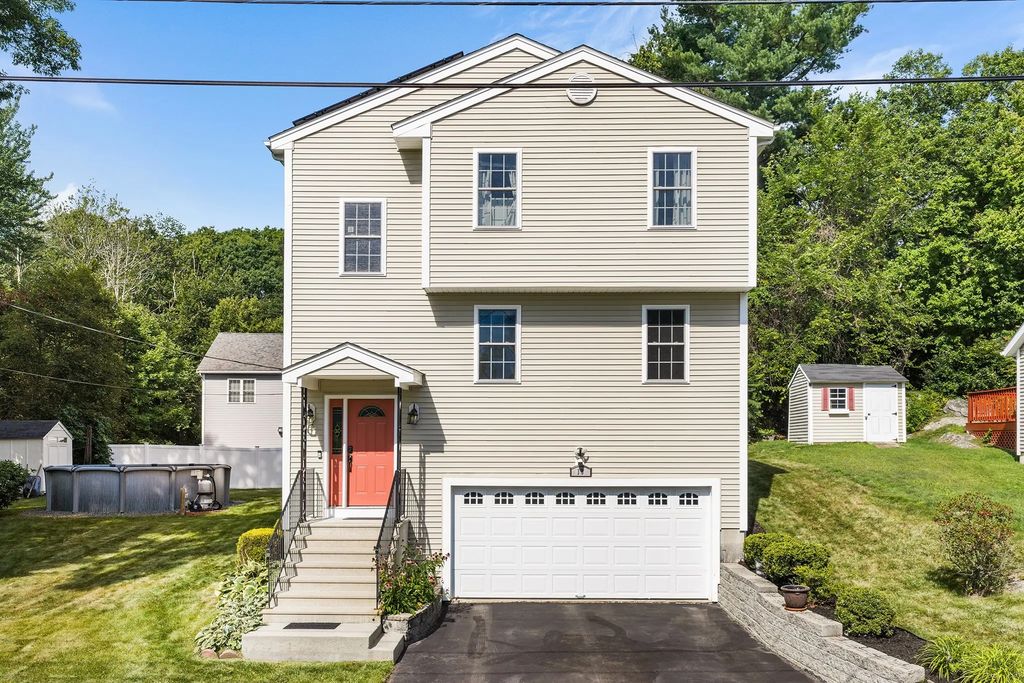 10 Egan Ave, Worcester