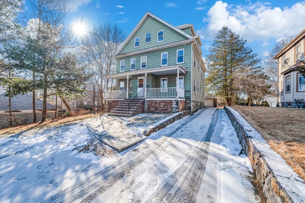 49 Phillips Ave #3, Norwood