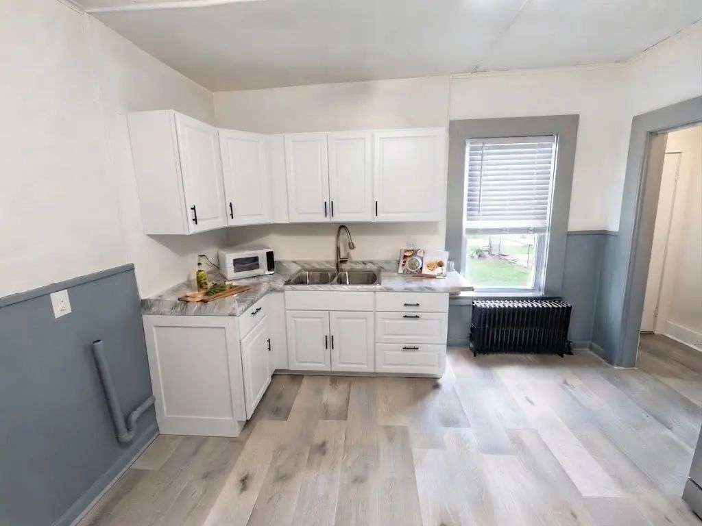 48 Union St #2, Southbridge