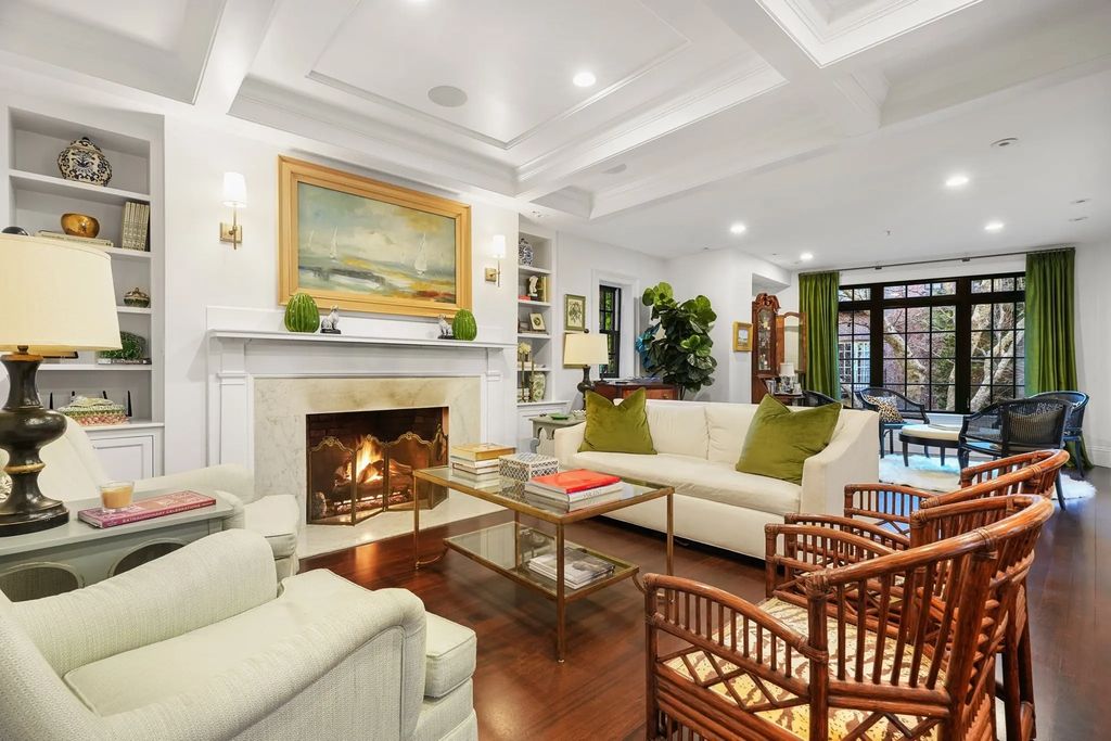 3 Mt Vernon Sq #2, Boston
