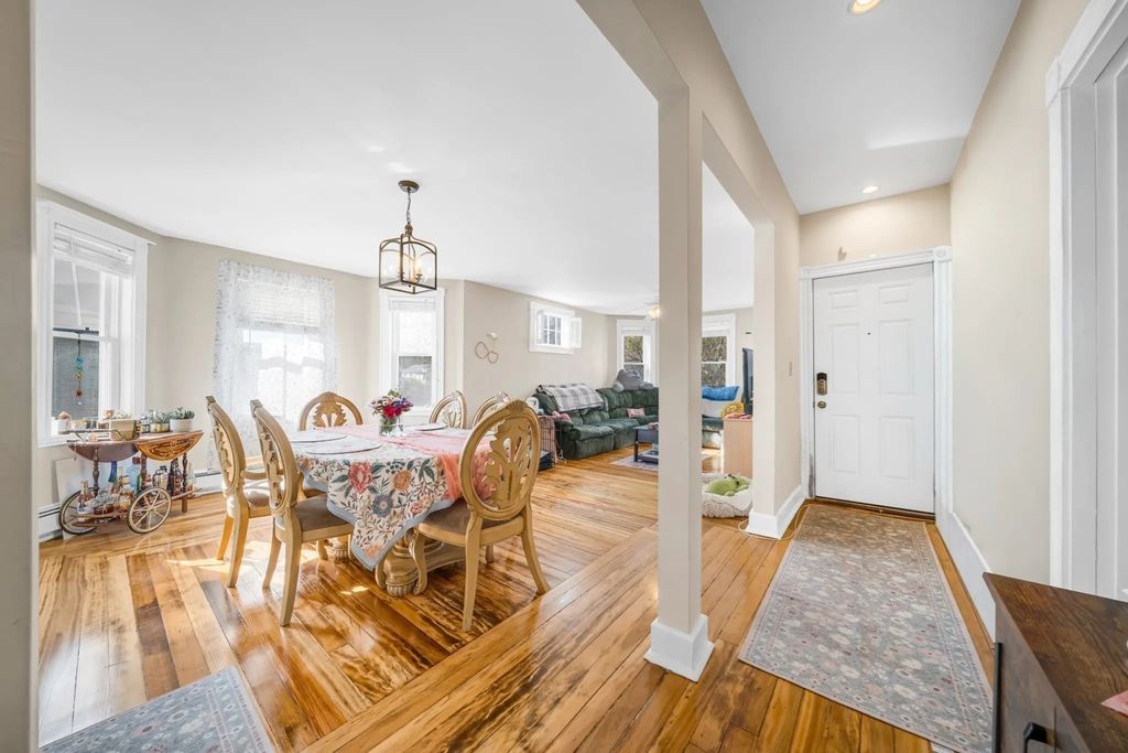 154 Fellsway W #3, Medford