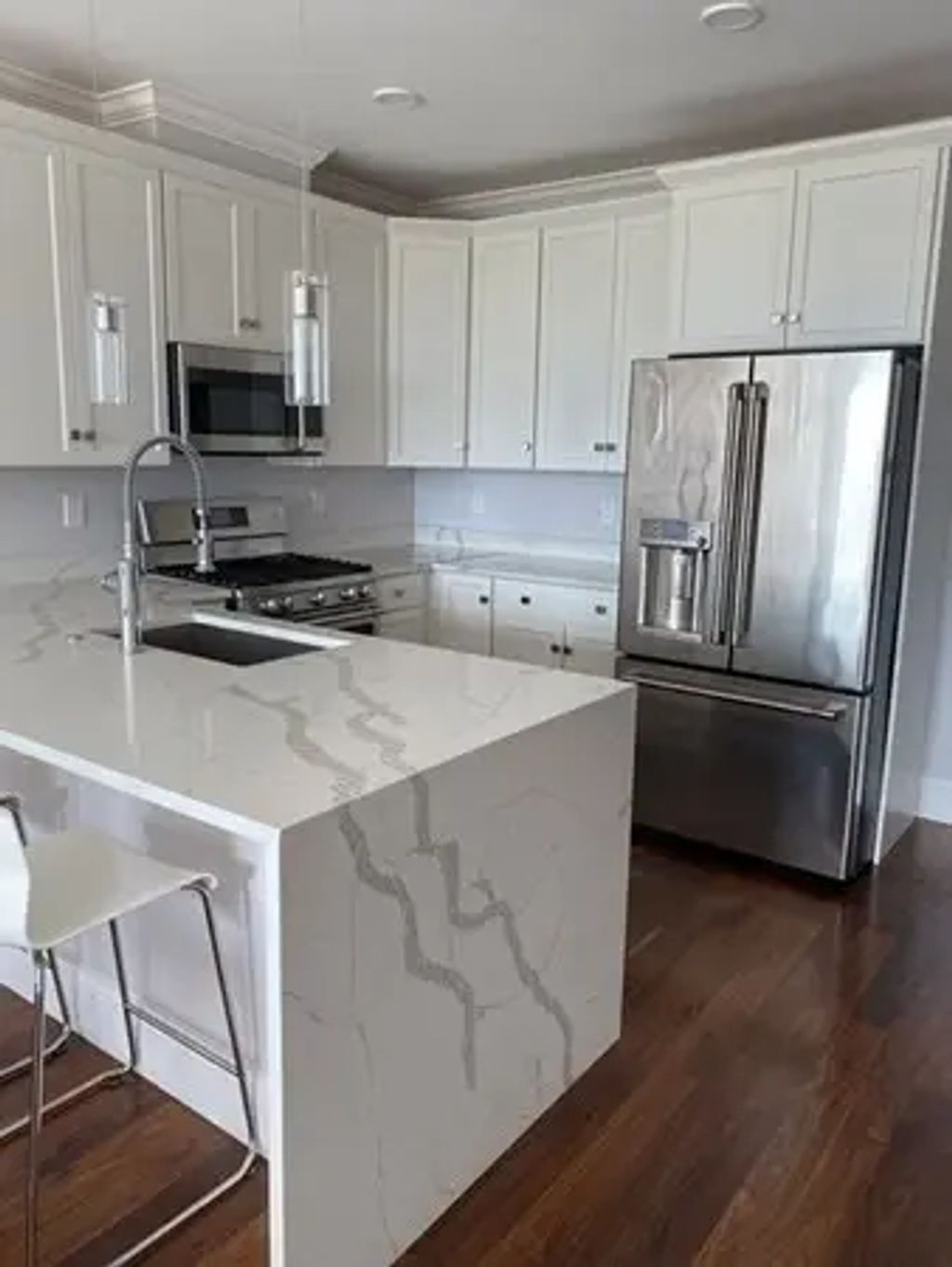 87 Medford #410, Medford