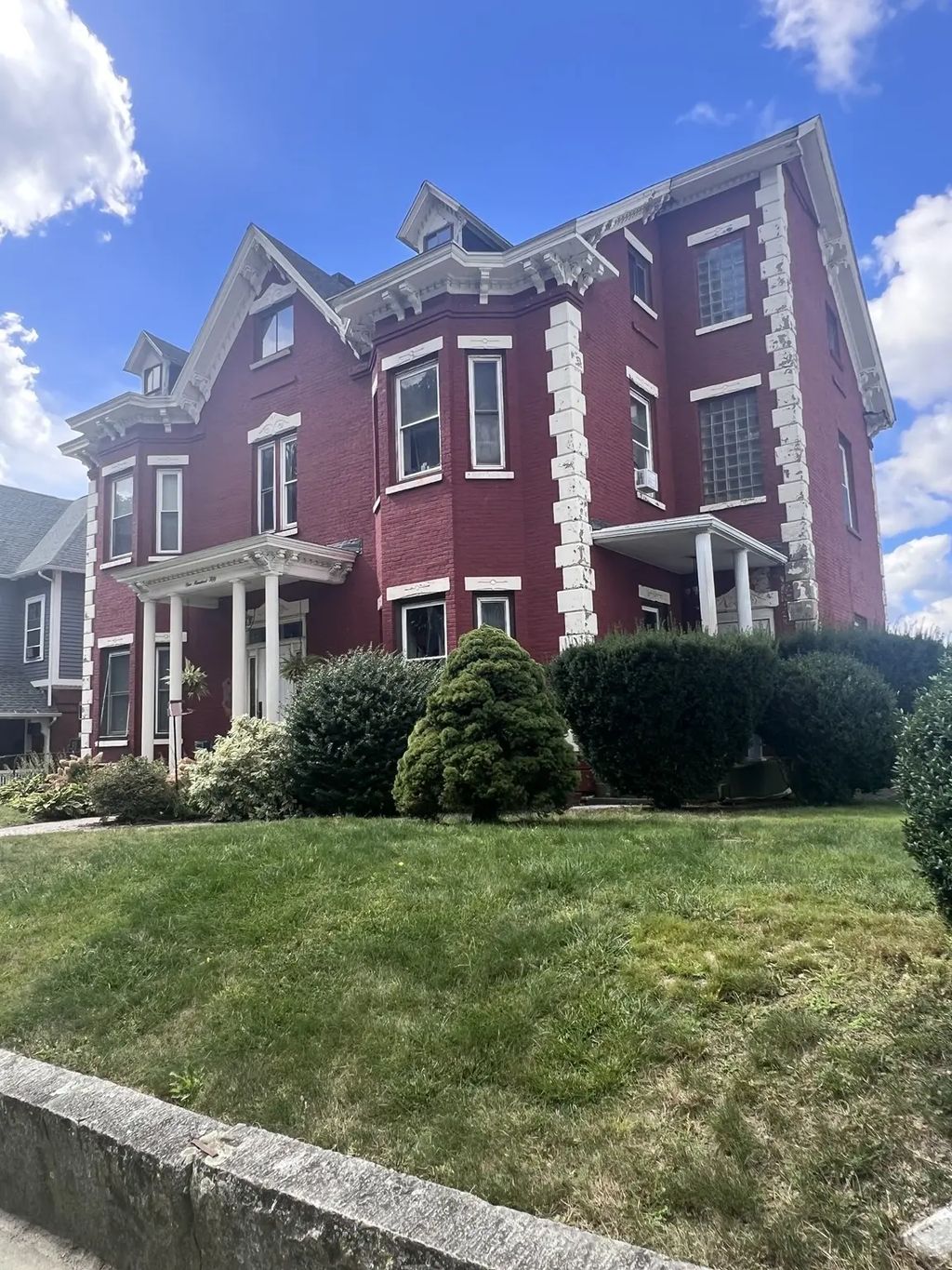 150 Lincoln St #3, Worcester
