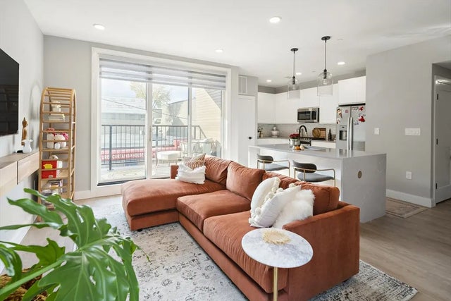 277 Border Street #204, Boston