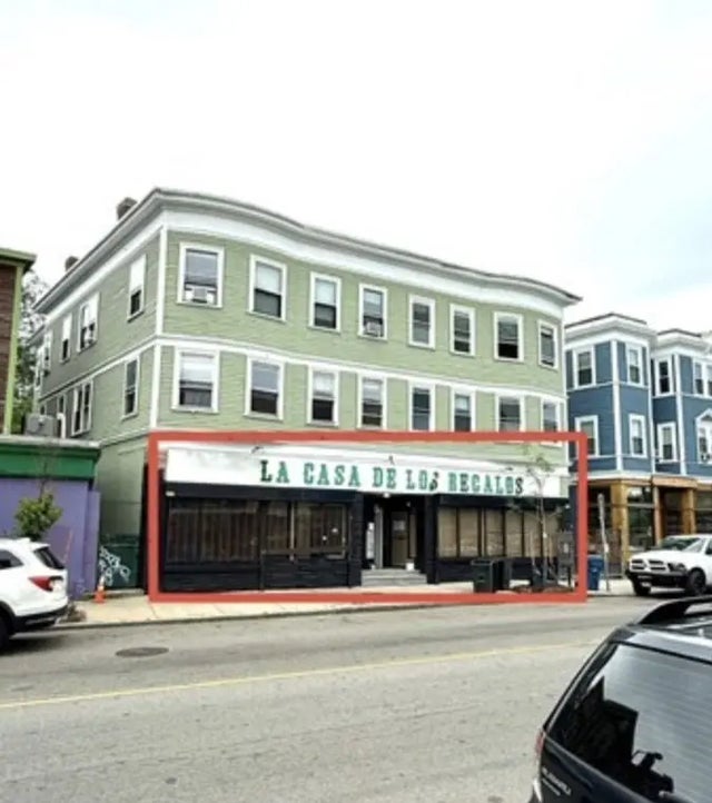 370 Centre St, Boston