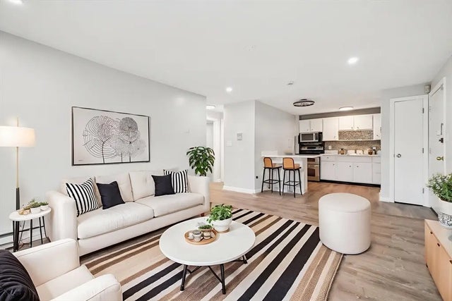 770 Cummins Hwy #22, Boston