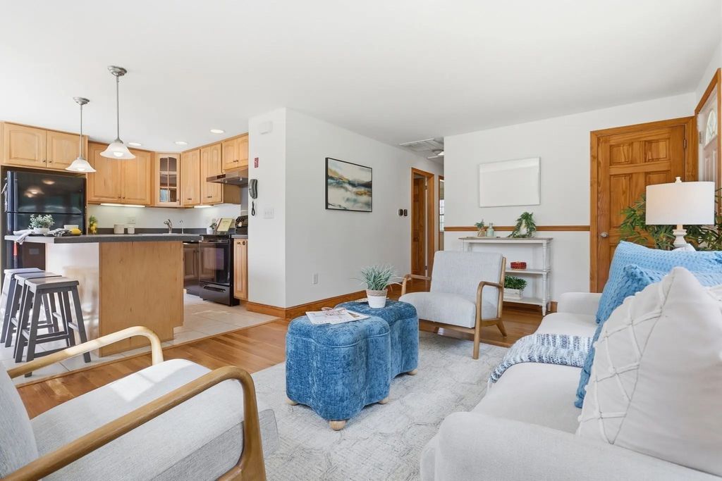 111 Nashua Rd, Billerica