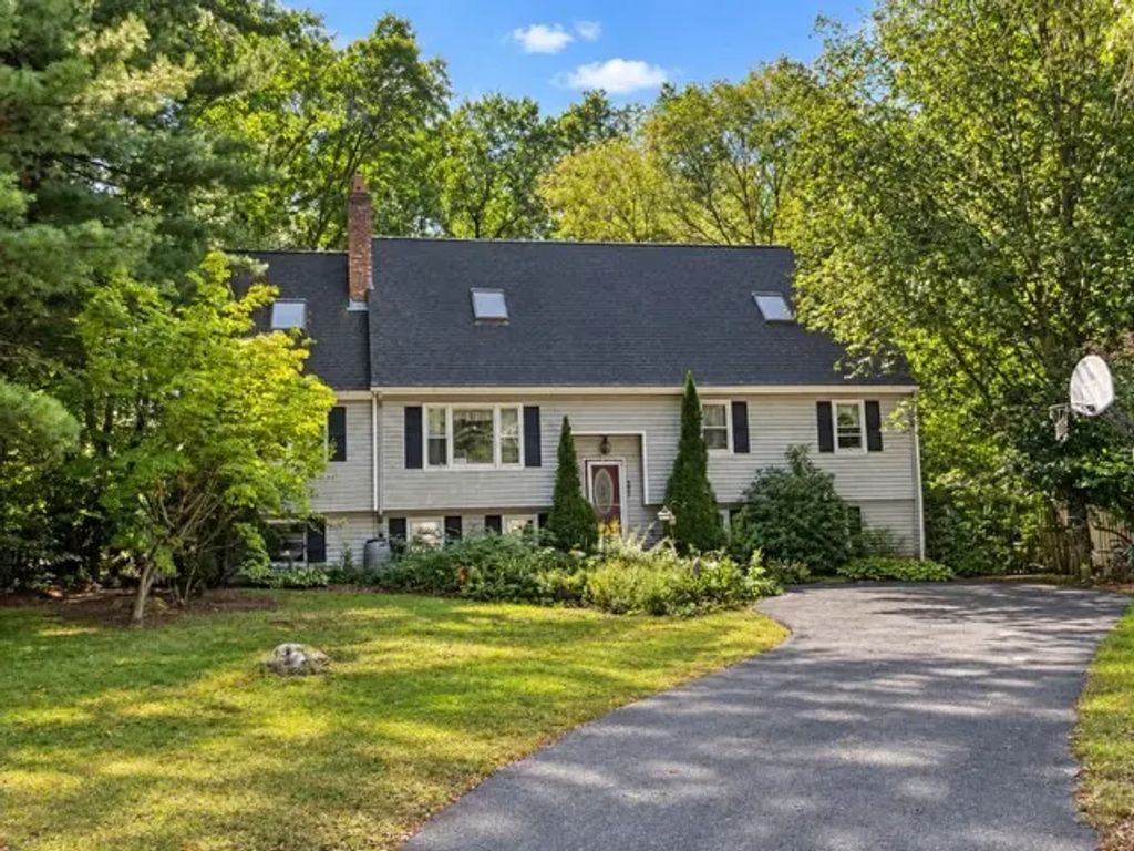 333 Mill Street, Mansfield