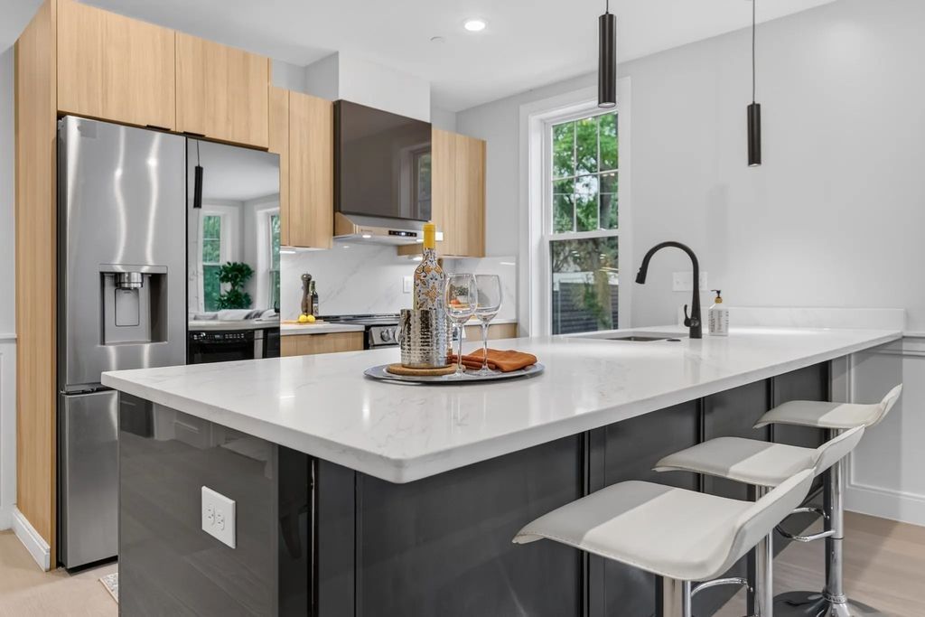 1006a Broadway #a, Somerville